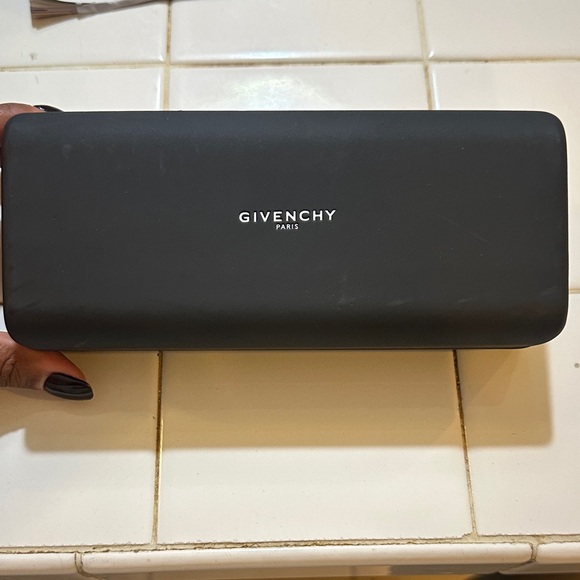 Givenchy Gold Sunglasses - Picture 5 of 5